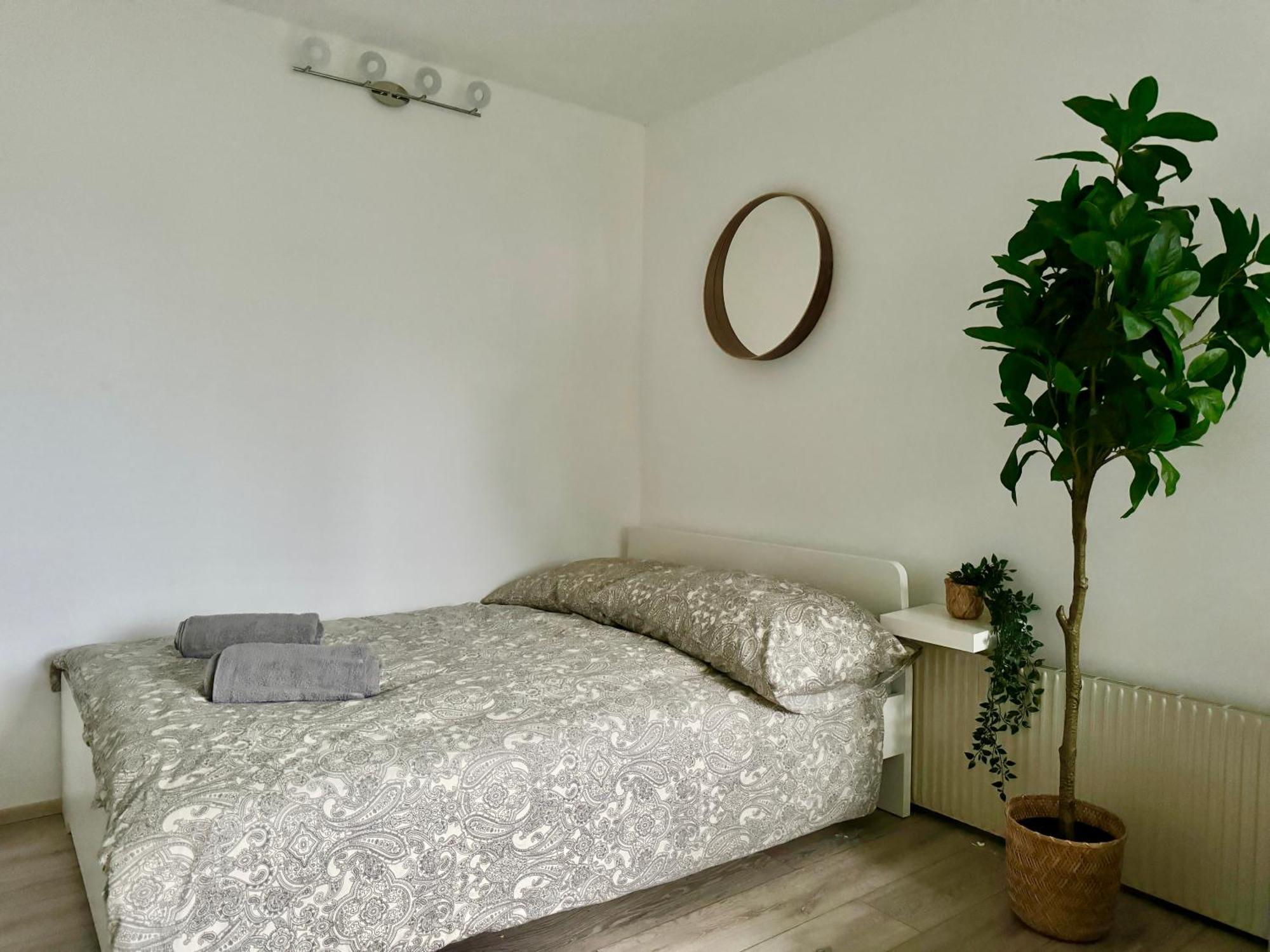 Stylish Schonbrunn Apartments - Free Underground Parking ウィーン エクステリア 写真